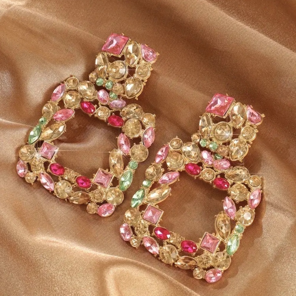 NEW! Vibrant Gold and Pink Crystal Earrings. Luxury Statement Earrings. 🌷 A3-134